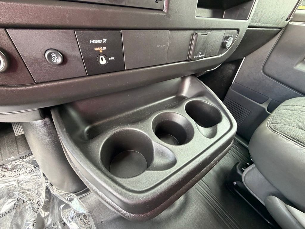 Used 2024 GMC Savana 2500 w/ Driver Convenience Package image 17