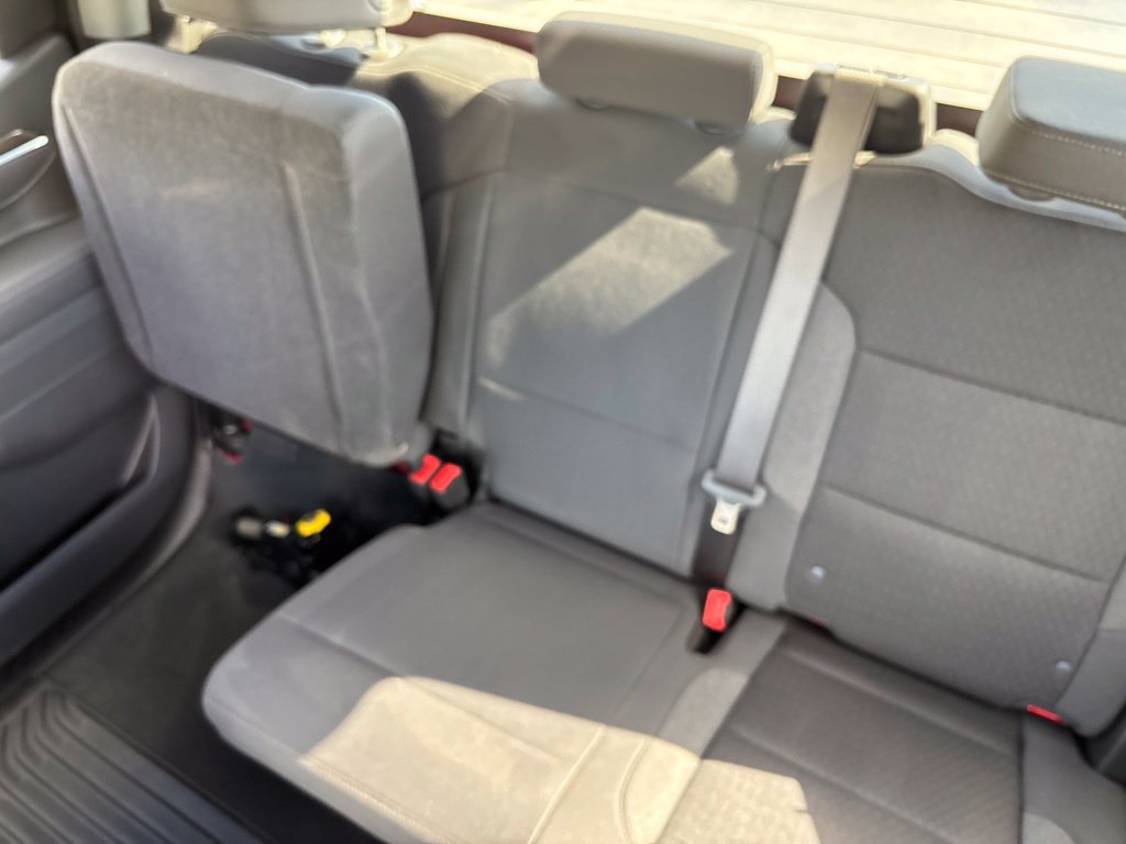 Used 2025 Chevrolet Silverado 1500 LT AWD/4WD image 21