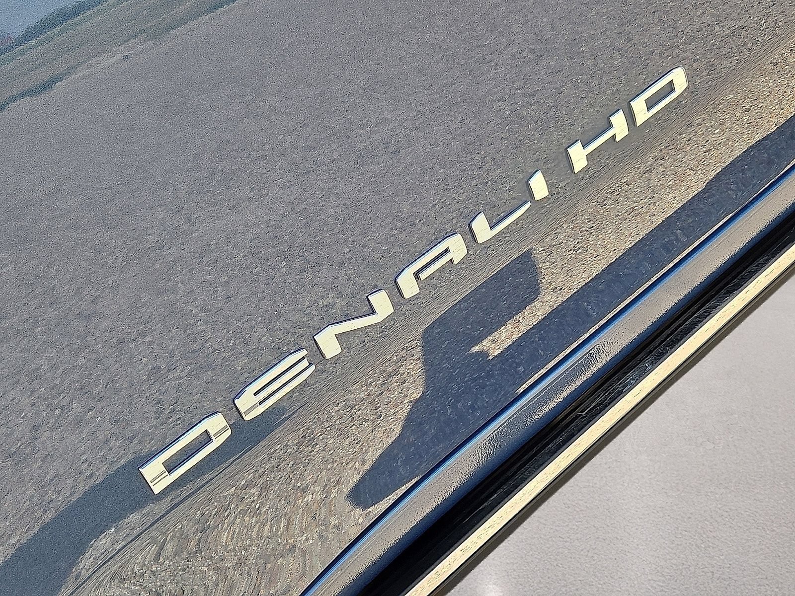 Used 2026 GMC Sierra 3500 Denali Ultimate AWD/4WD image 12