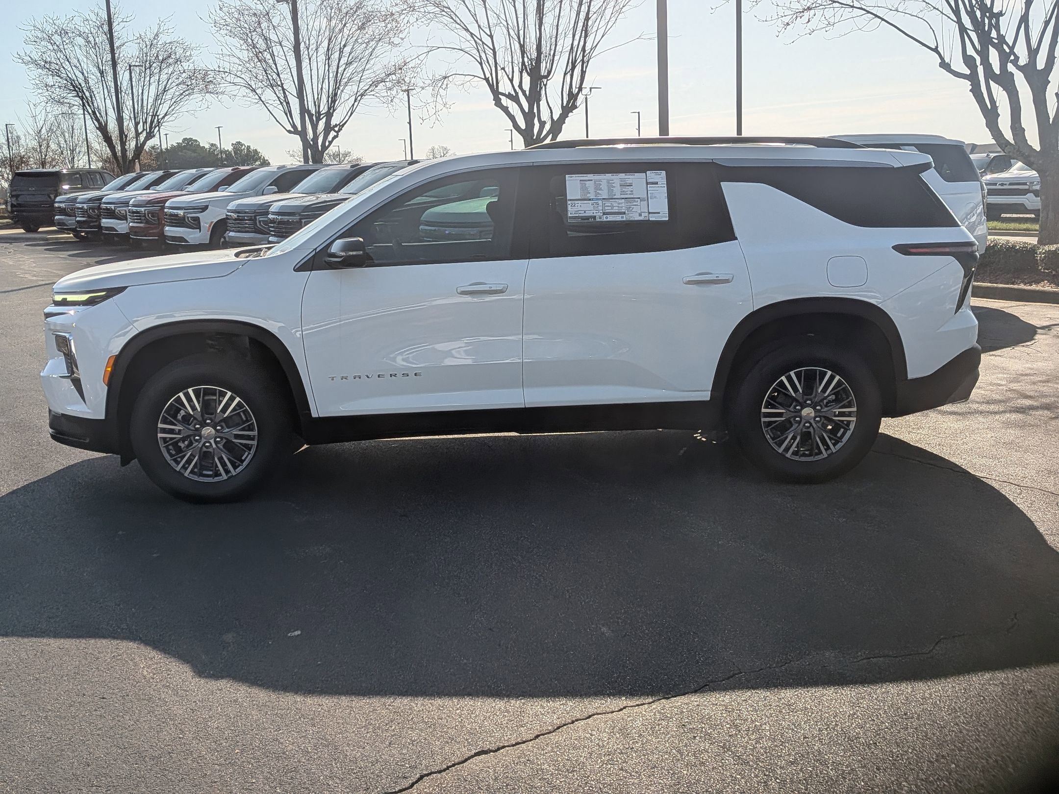 New 2026 Chevrolet Traverse LT FWD image 5