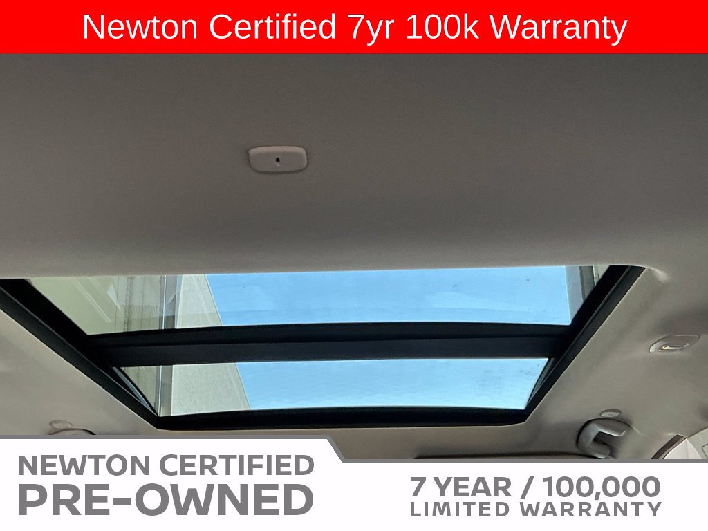 Used 2023 Nissan Rogue SV w/ SV Premium B Package FWD image 10