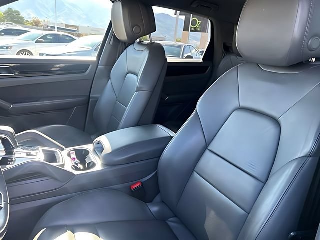Used 2021 Porsche Cayenne AWD/4WD image 20