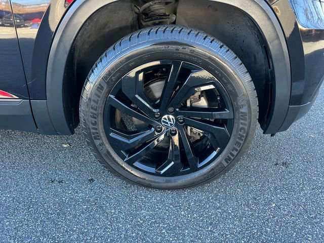 Used 2018 Volkswagen Atlas SE image 33