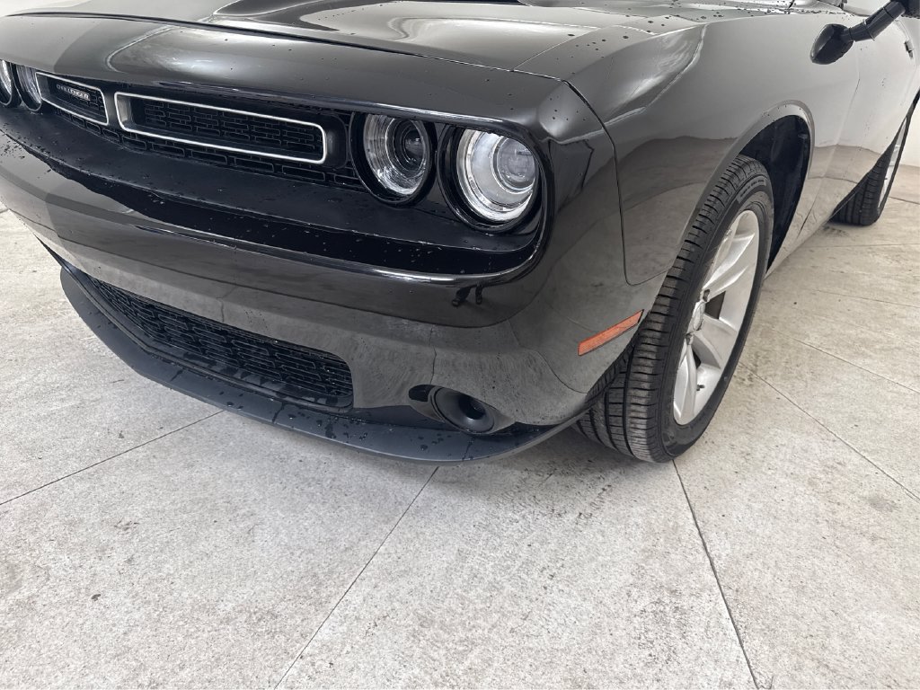 Used 2023 Dodge Challenger SXT RWD image 16