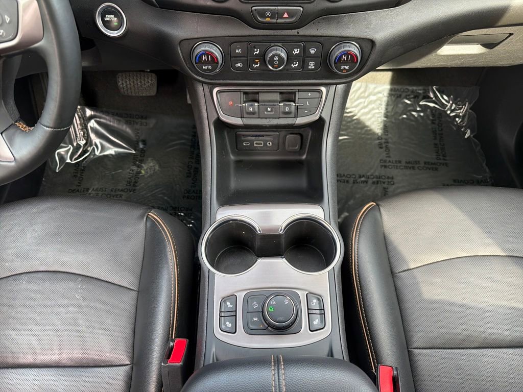 Used 2023 GMC Terrain AT4 image 24