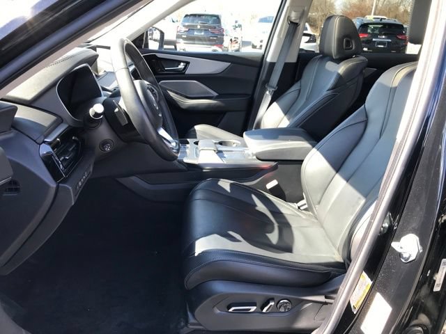 Used 2024 Acura MDX w/ Technology Package AWD/4WD image 13