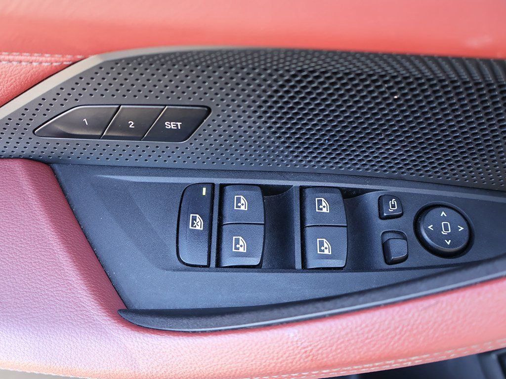 Used 2023 BMW i4 eDrive40 w/ M Sport Package image 38