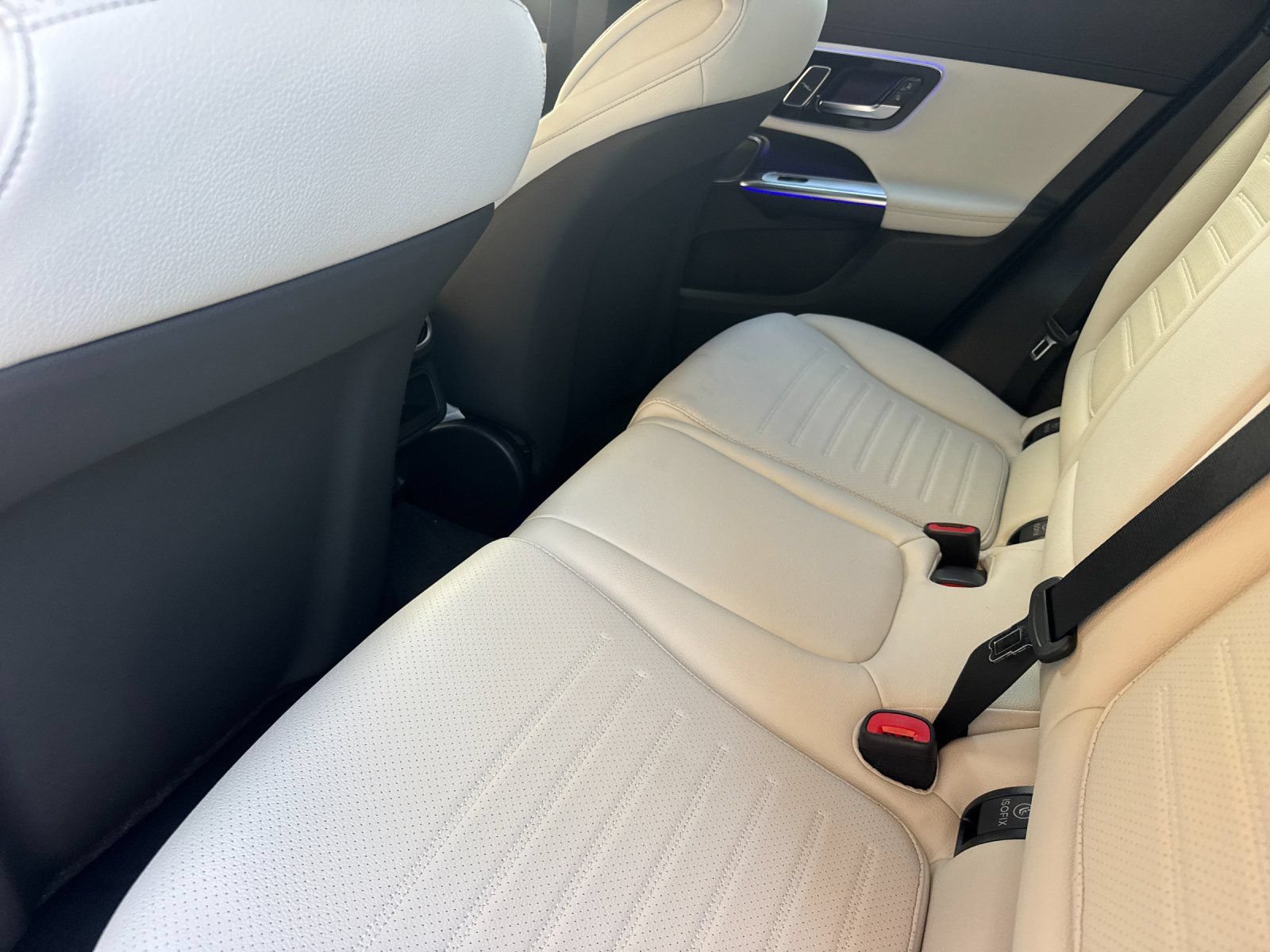 New 2027 Mercedes-Benz GLC 300 4MATIC image 12