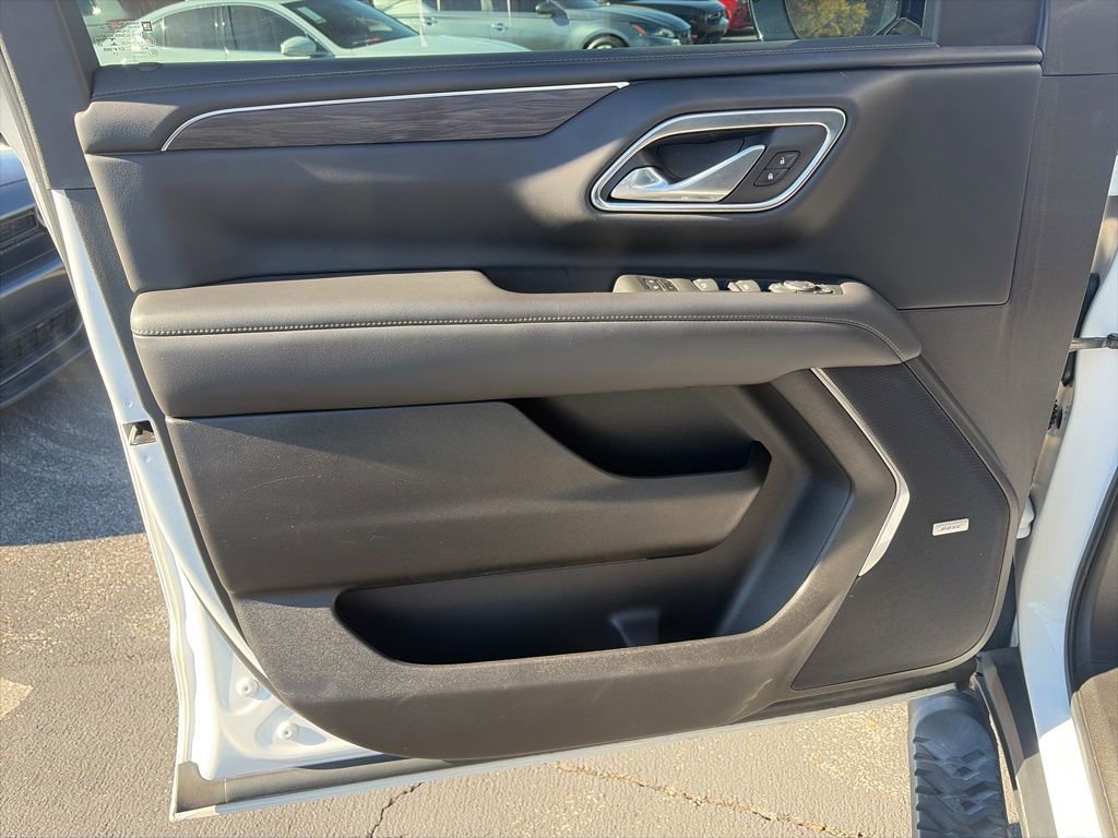 Used 2021 Chevrolet Tahoe Z71 image 14