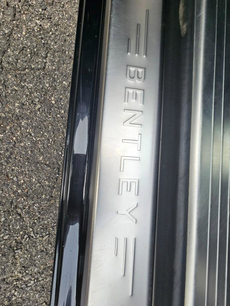 Used 2009 Bentley Flying Spur Flying Spur image 23