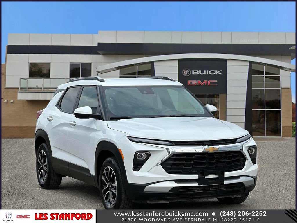 Used 2025 Chevrolet TrailBlazer LT FWD image 8