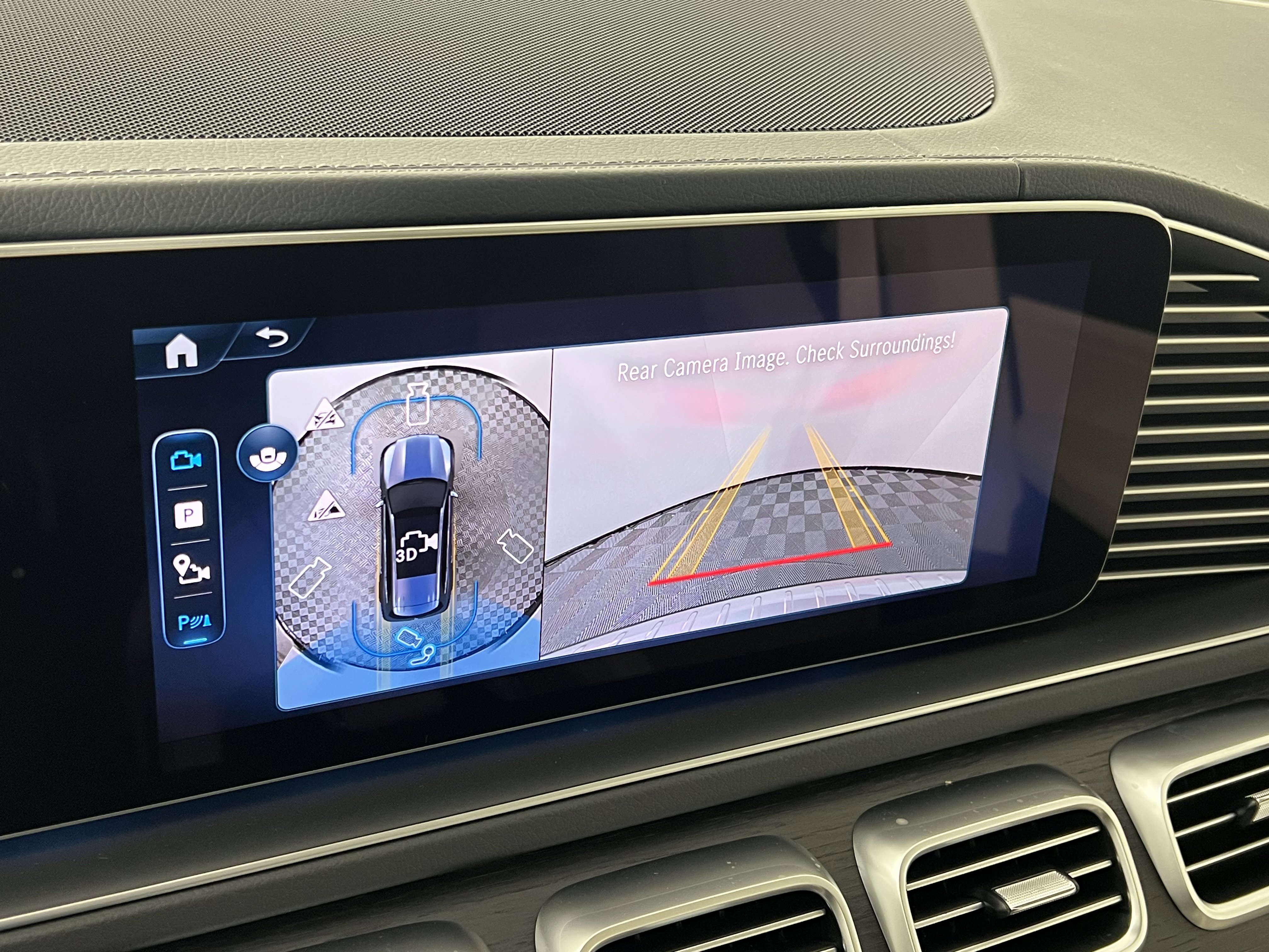 New 2026 Mercedes-Benz GLS 450 4MATIC image 33