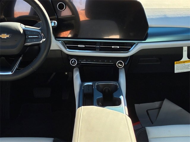 New 2026 Chevrolet Equinox EV LT w/ Convenience Package II image 20