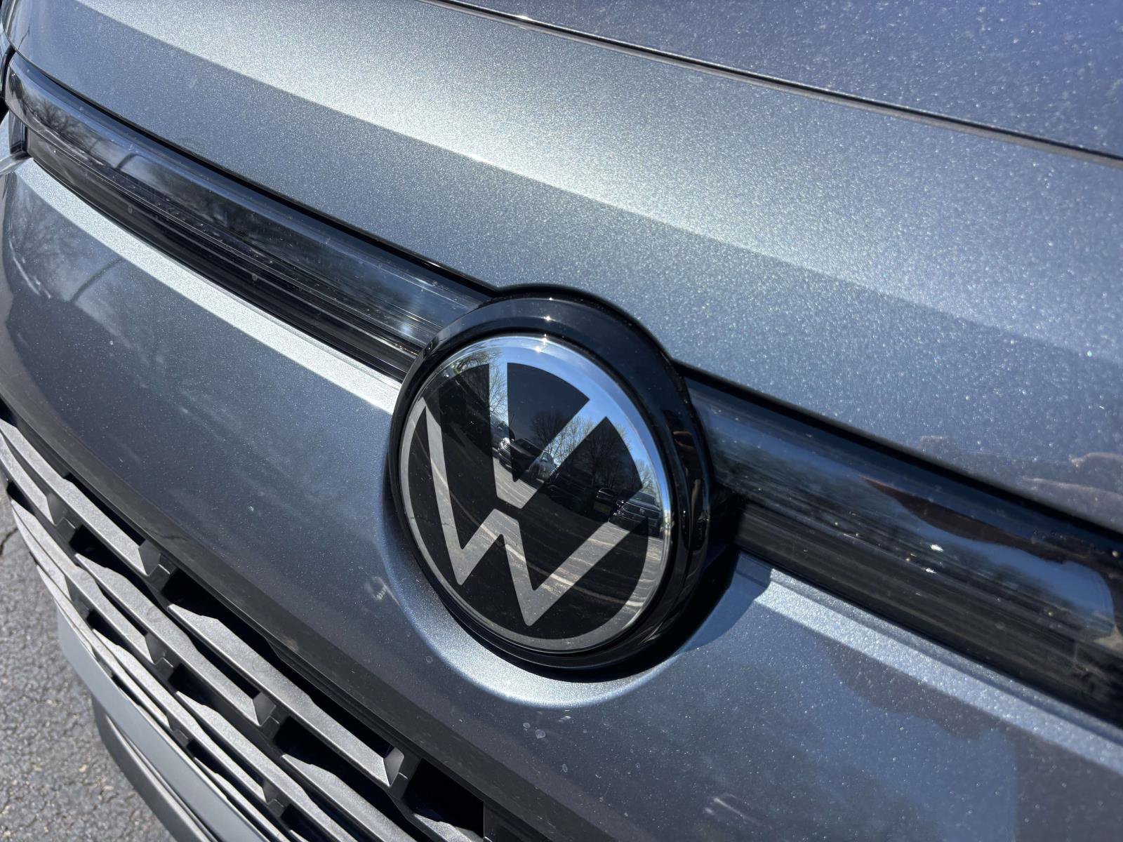 New 2026 Volkswagen Tiguan SE AWD/4WD image 6