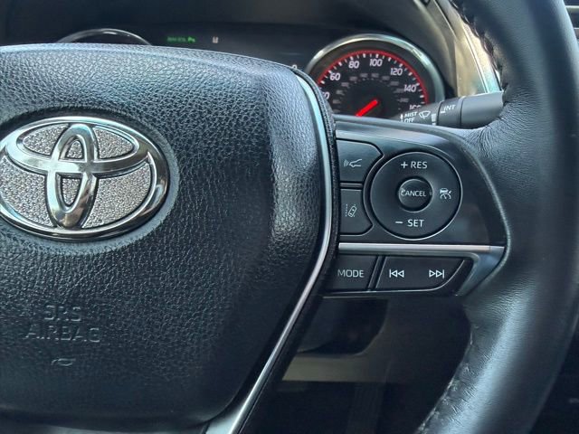 Used 2018 Toyota Camry XSE FWD image 22