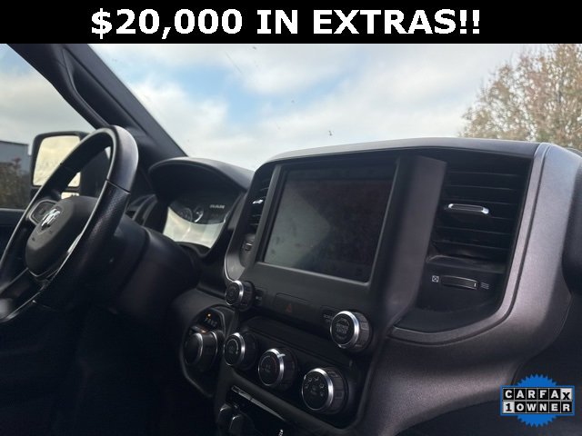 Used 2024 RAM 3500 Tradesman w/ Chrome Appearance Group image 30