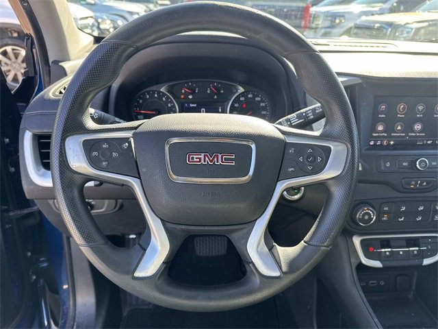Used 2022 GMC Terrain SLE w/ Elevation Edition image 27