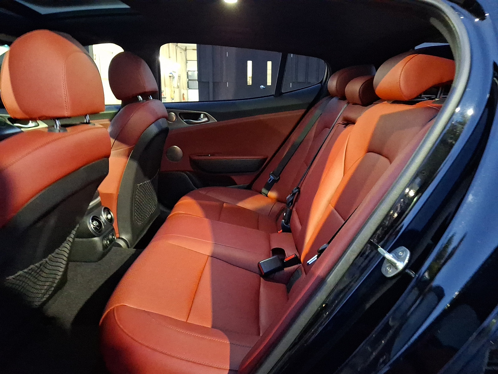 Used 2019 Kia Stinger GT1 RWD image 10