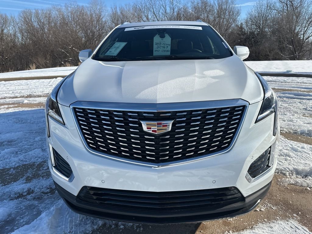 Certified 2025 Cadillac XT5 Luxury image 8