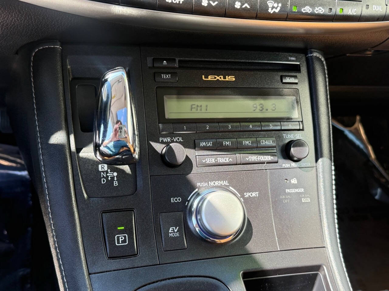 Used 2013 Lexus CT 200h FWD image 13