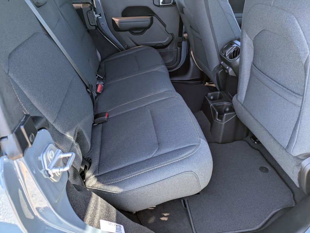 New 2025 Jeep Wrangler Sport S image 31