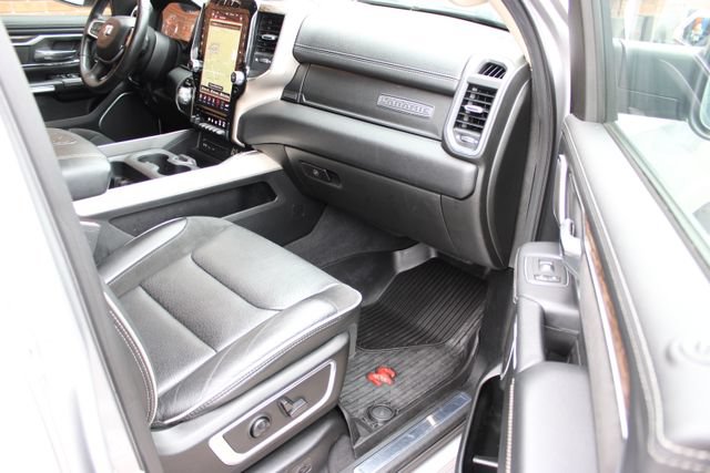 Used 2019 RAM 1500 Laramie AWD/4WD image 54