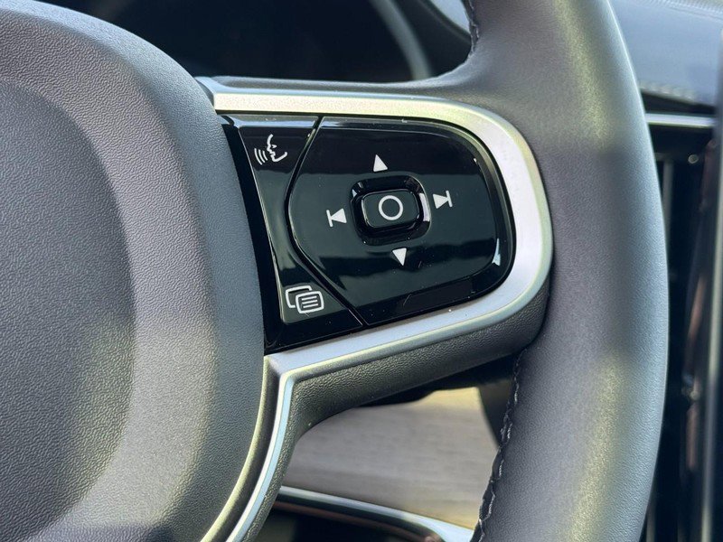 New 2026 Volvo XC90 B5 Plus w/ Protection Package image 12