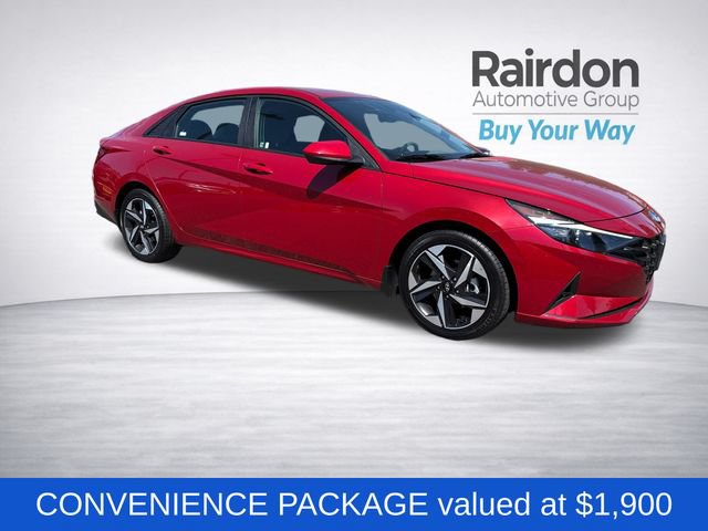 Used 2023 Hyundai Elantra SEL w/ Convenience Package FWD image 2