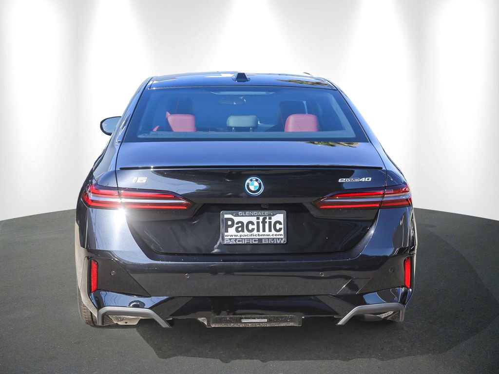 New 2027 BMW i5 eDrive40 RWD image 5