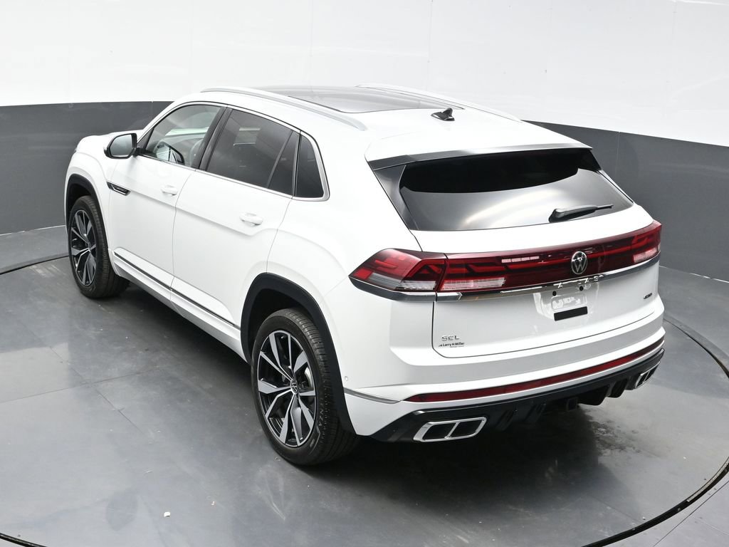 Used 2025 Volkswagen Atlas Cross Sport SEL Premium R-Line image 27