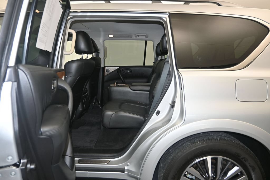 Used 2021 Nissan Armada SL w/ Captain's Chairs Package AWD/4WD image 24