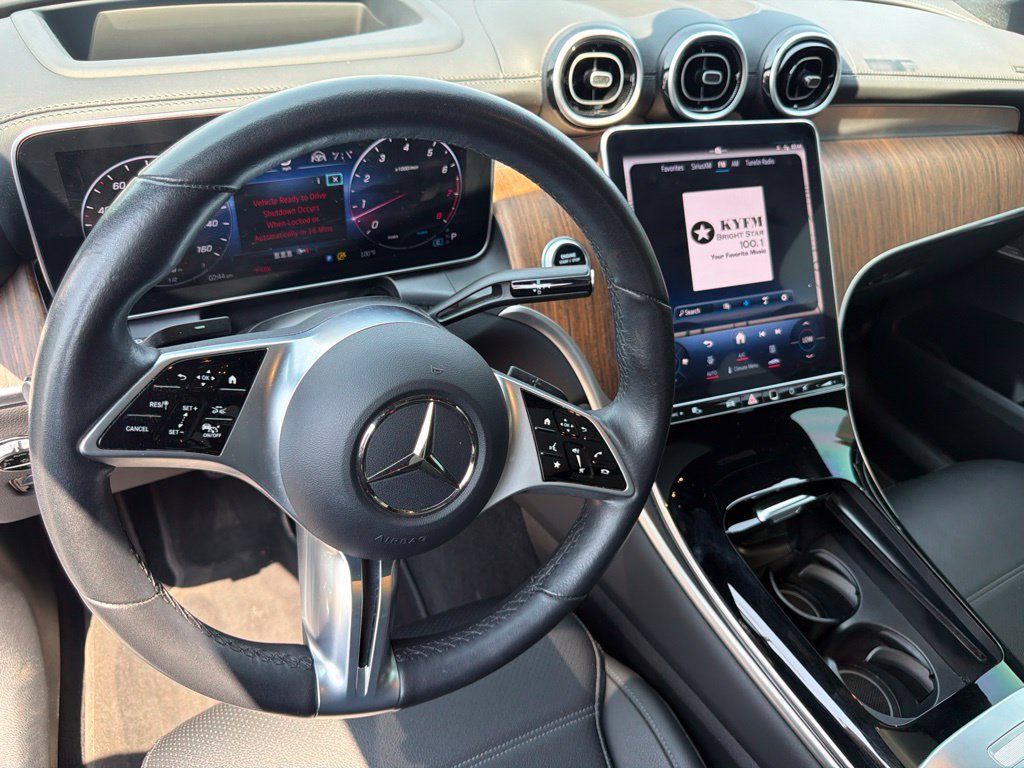 Used 2023 Mercedes-Benz GLC 300 4MATIC image 13