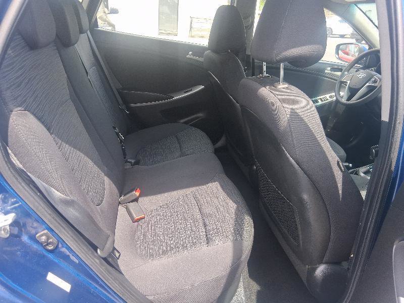 Used 2017 Hyundai Accent SE FWD image 29