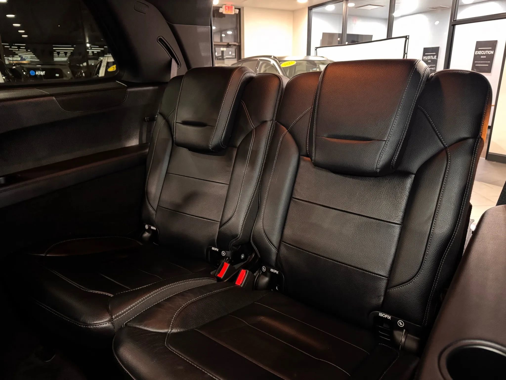 Used 2018 Mercedes-Benz GLS 550 4MATIC w/ Driver Assistance Package image 24