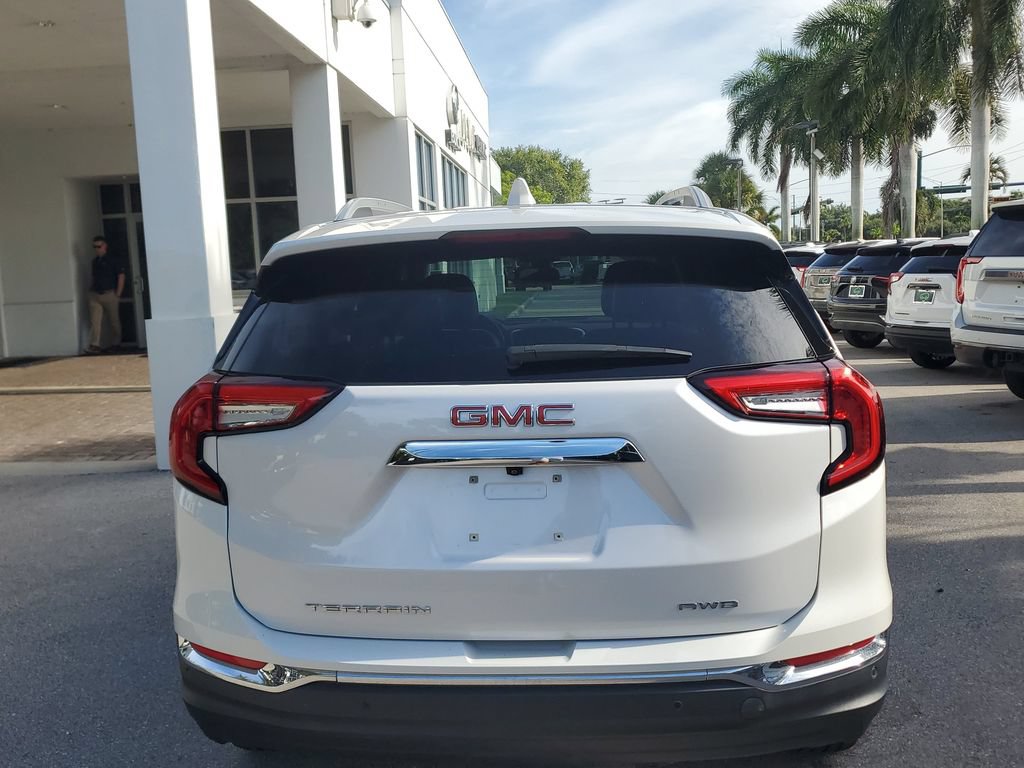 Certified 2023 GMC Terrain SLT w/ Infotainment Package II AWD/4WD image 13