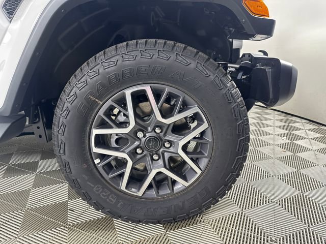 New 2025 Jeep Wrangler Sahara image 6