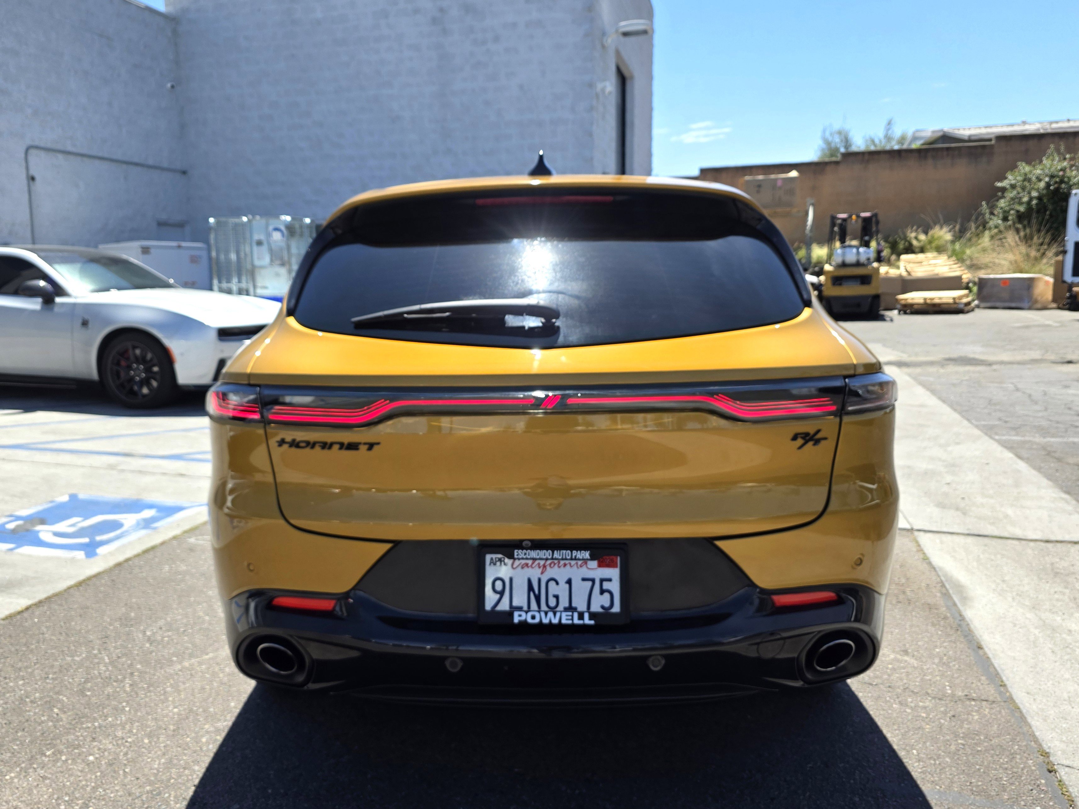 Certified 2024 Dodge Hornet R/T Plus w/ Tech Pack Plus w/o Parking AWD/4WD image 4