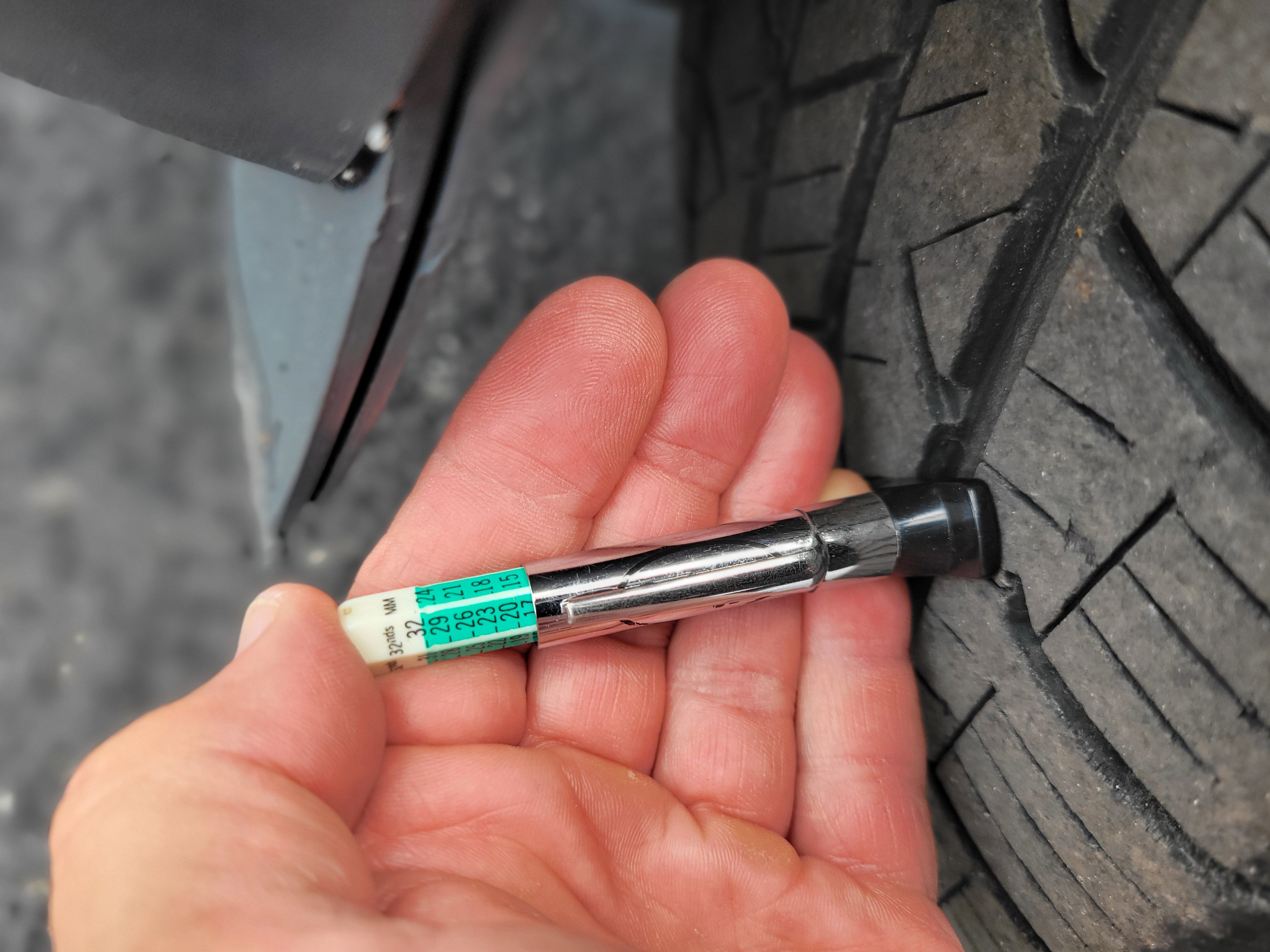 Used 2019 Ford Escape SE FWD image 41