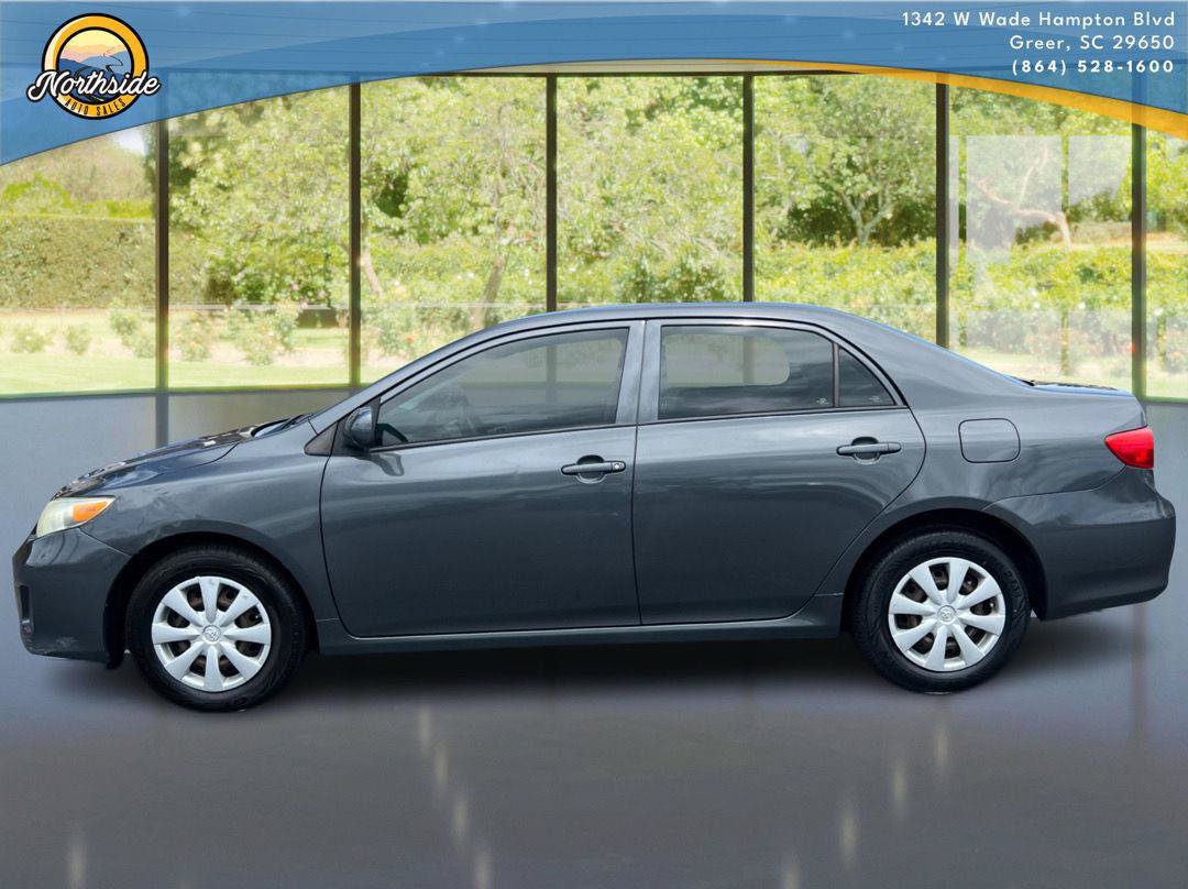 Used 2013 Toyota Corolla L FWD image 18