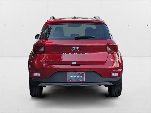 New 2025 Hyundai Venue Limited FWD image 8