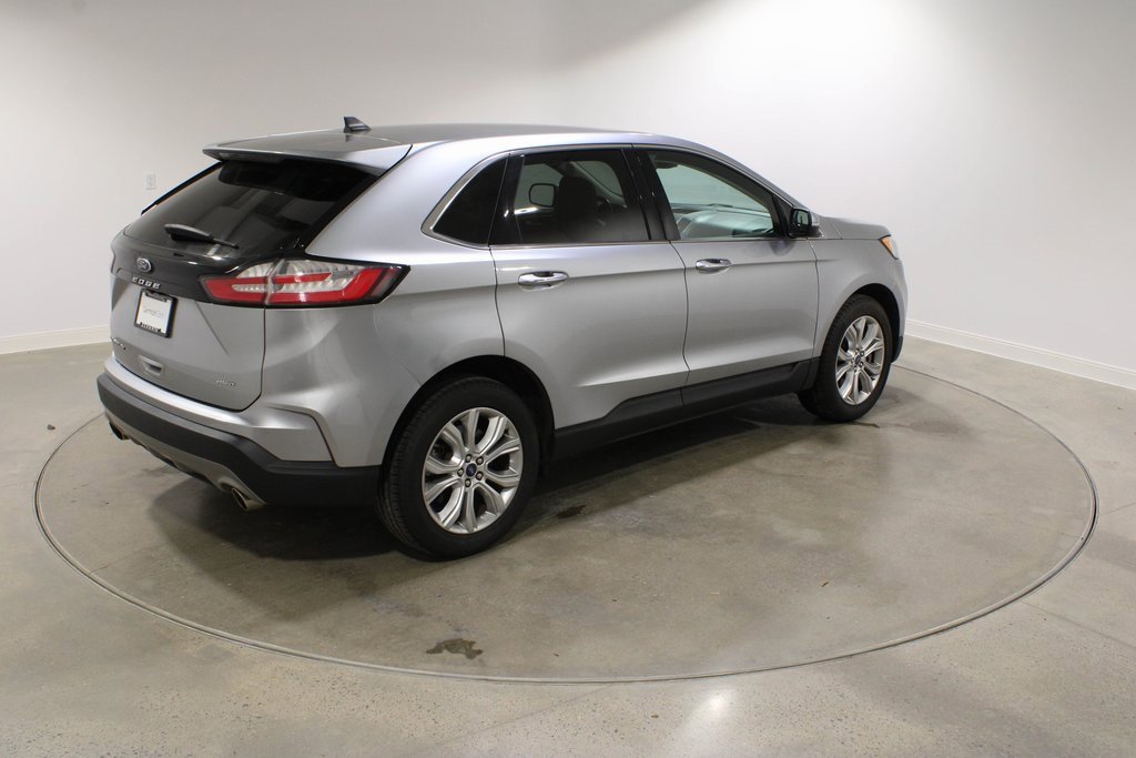 Used 2022 Ford Edge Titanium image 5