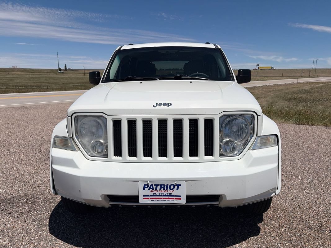 Used 2009 Jeep Liberty Sport w/ Popular Equipment Group AWD/4WD image 8