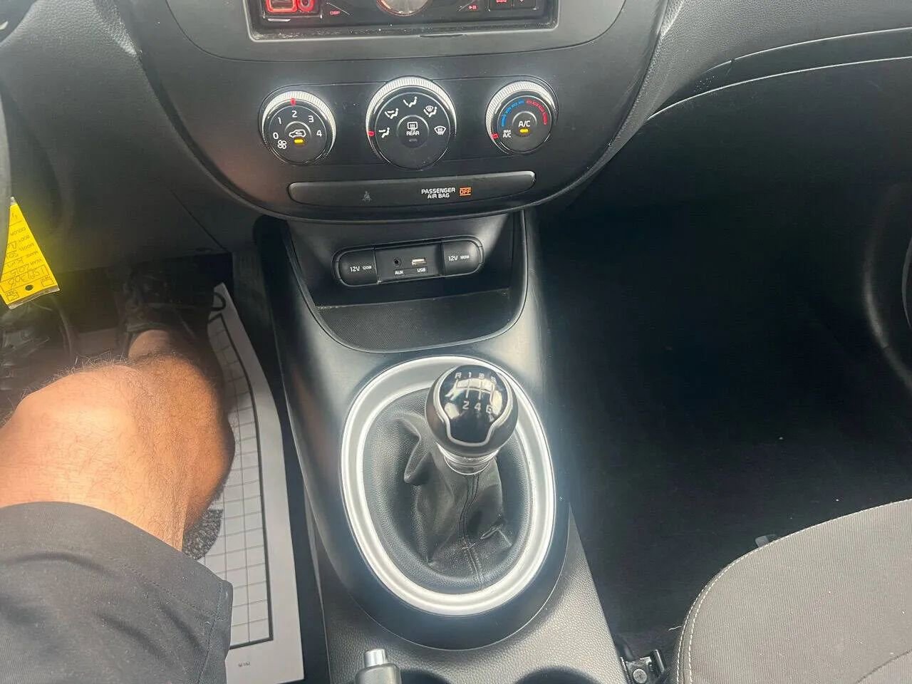 Used 2015 Kia Soul FWD image 10