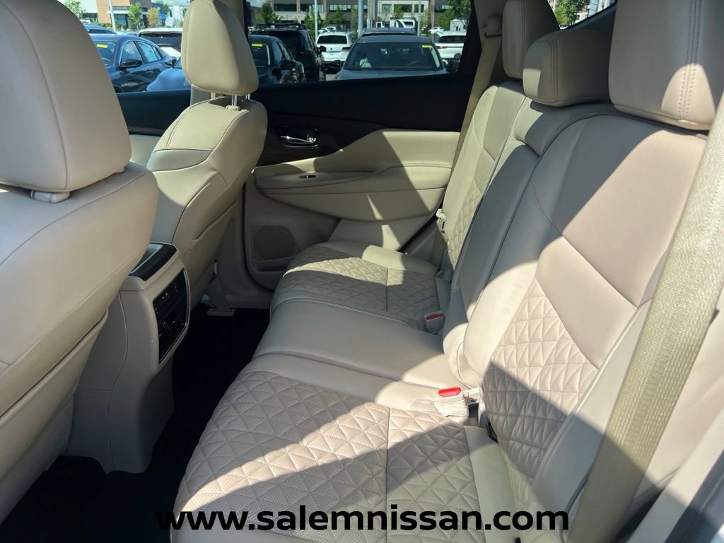 Used 2019 Nissan Murano Platinum AWD/4WD image 19