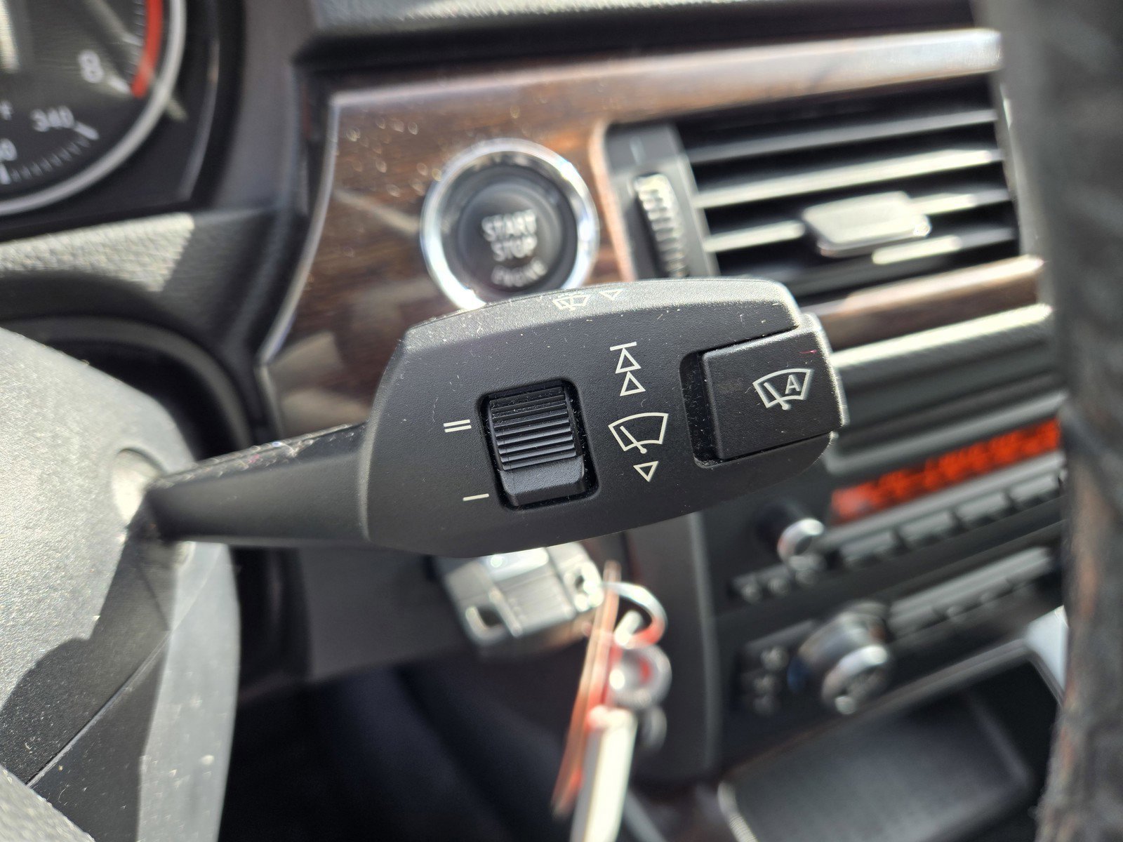 Used 2011 BMW 328i Coupe image 23