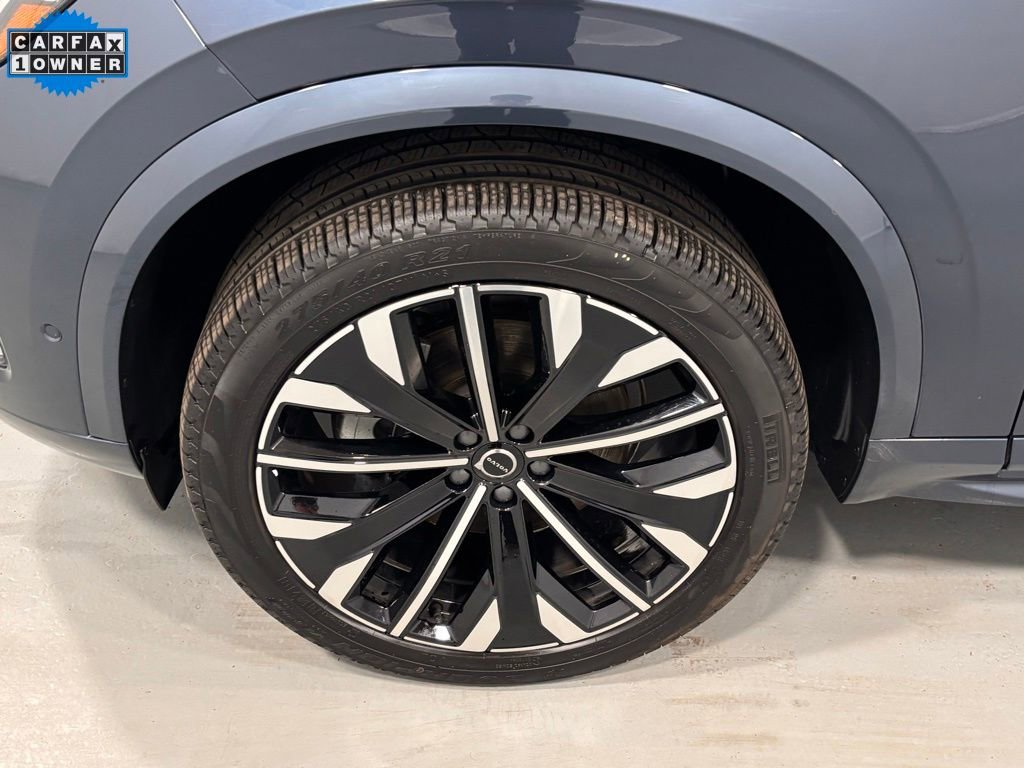 Certified 2025 Volvo XC90 B5 Plus image 29