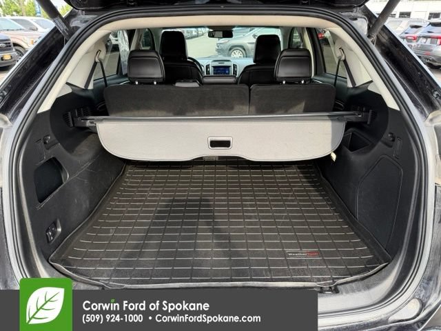 Used 2020 Ford Edge Titanium w/ Equipment Group 301A AWD/4WD image 19