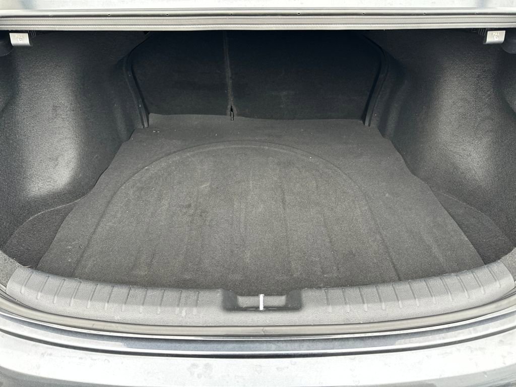 Used 2023 Kia Forte LXS image 17