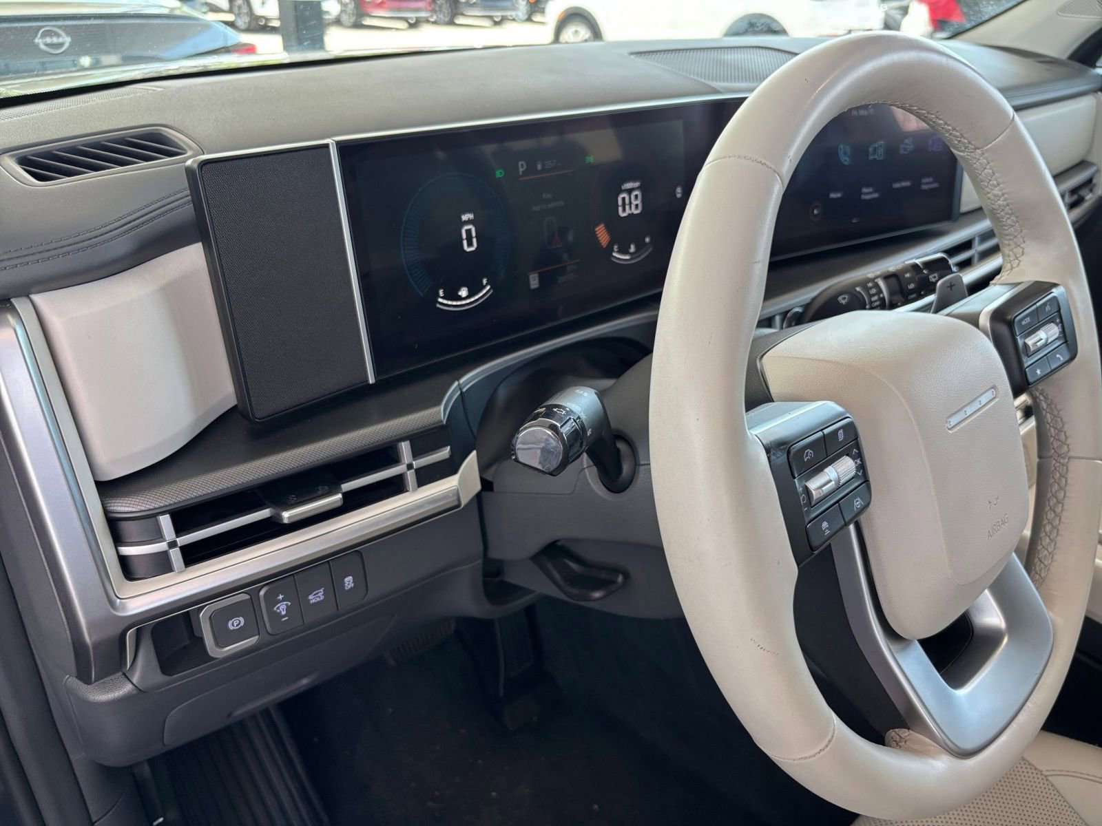 Used 2025 Hyundai Santa Fe SEL FWD image 36