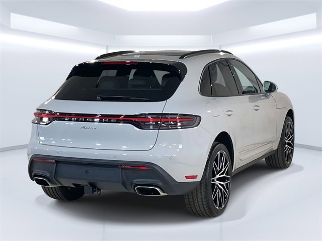 New 2026 Porsche Macan image 7